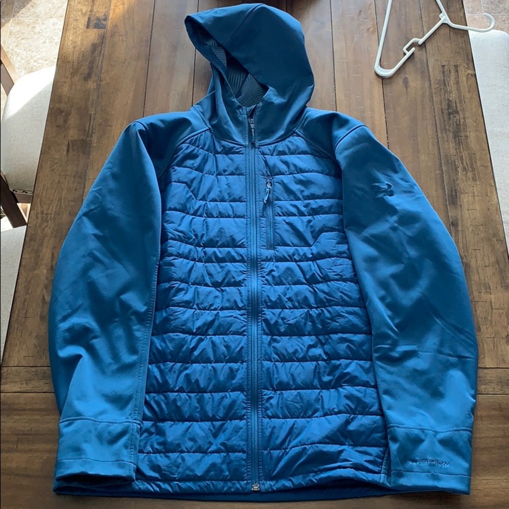 Under Armour XL Storm hooded jacket